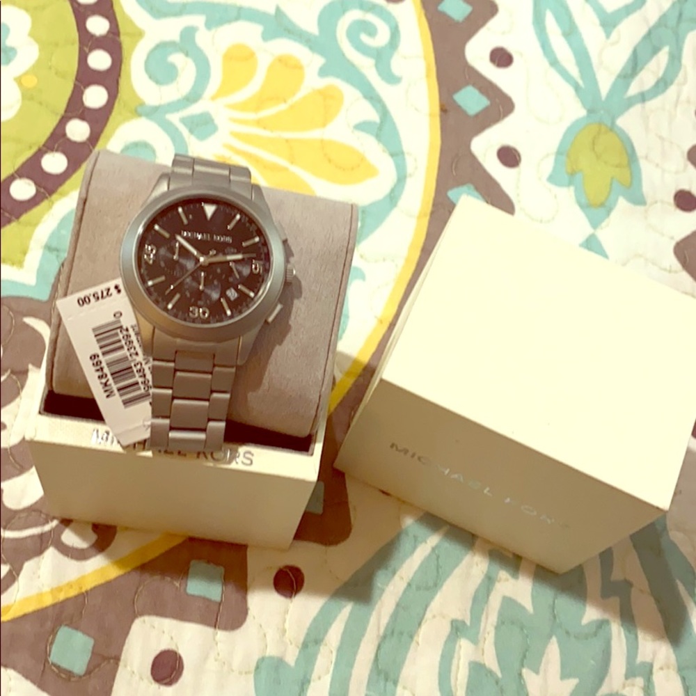 Men’s Michael Kors watch NWT